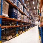 Hale magazynowe w Łodzi – jakie znaczenie ma centralne położenie dla logistyki?